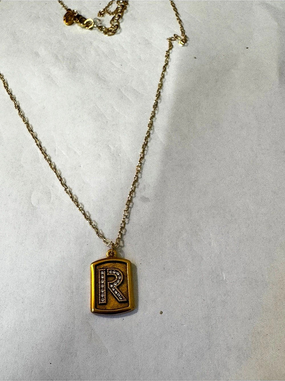 Necklace Gold Initial R 297 - Picture 3 of 4